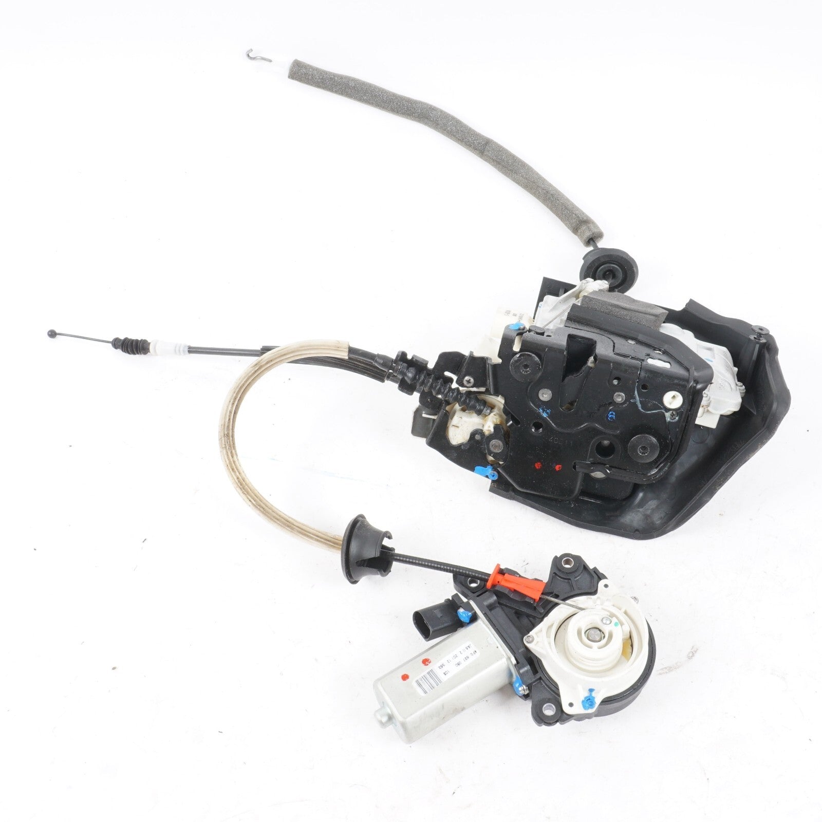 11-17 AUDI A8L FRONT RIGHT PASSENGER SIDE DOOR LOCK ACTUATOR & ASSIST MOTOR OEM