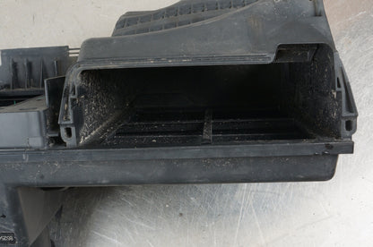 2006-2013 VOLVO C70 AIR CLEANER 08694606