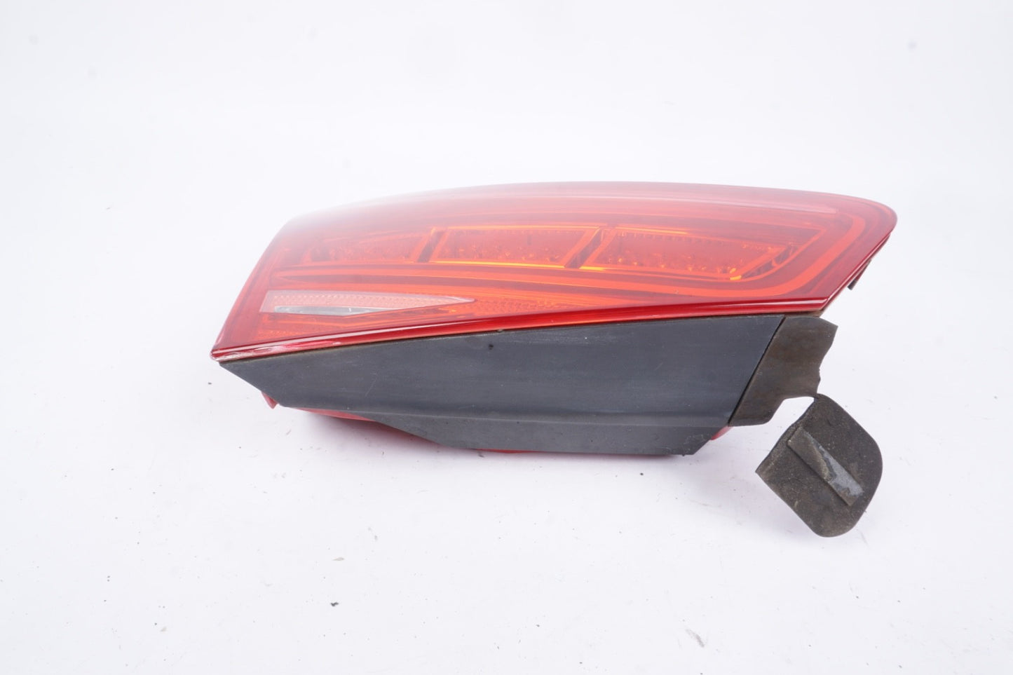 2011-2014 AUDI A8 L REAR LEFT DRIVER SIDE INNER TAILLIGHT TAIL LIGHT LAMP OEM