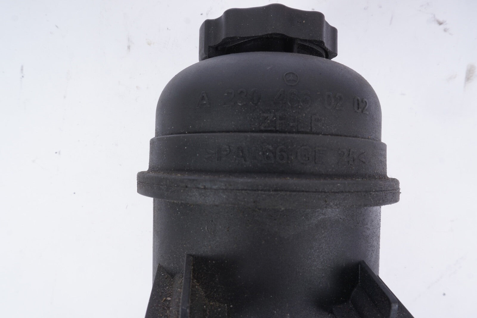 03-12 Mercedes R230 SL550 SL600 SL55 SL65 AMG Power Steering Pump Reservoir OEM