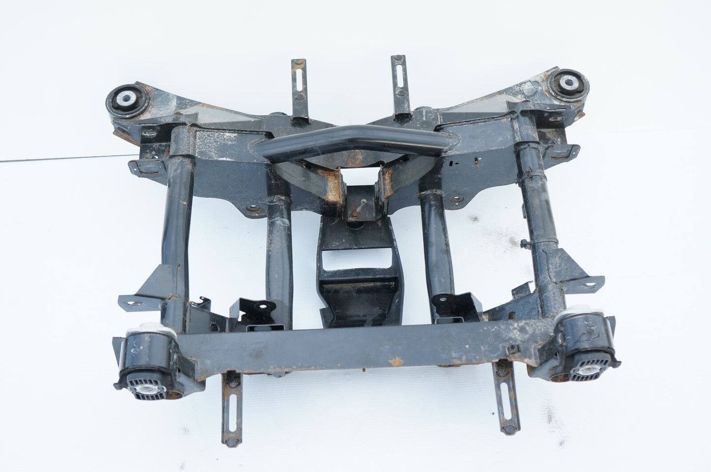 2010 - 2020 Bentley Mulsanne Rear Suspension Subframe Cradle Crossmember