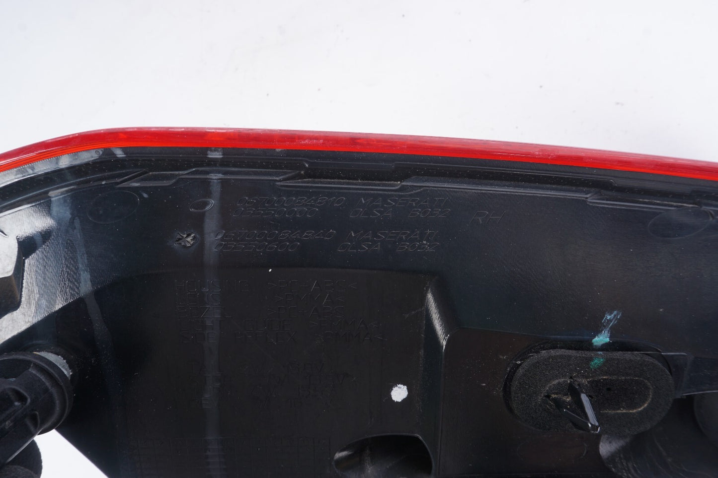 2014-2020 Maserati Ghibli Tail Light Outer Rear Right Passenger Side OEM