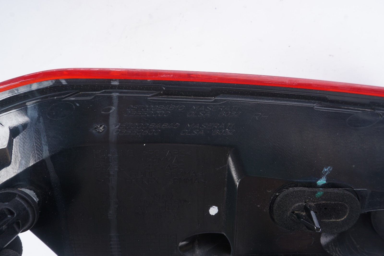 2014-2020 Maserati Ghibli Tail Light Outer Rear Right Passenger Side OEM