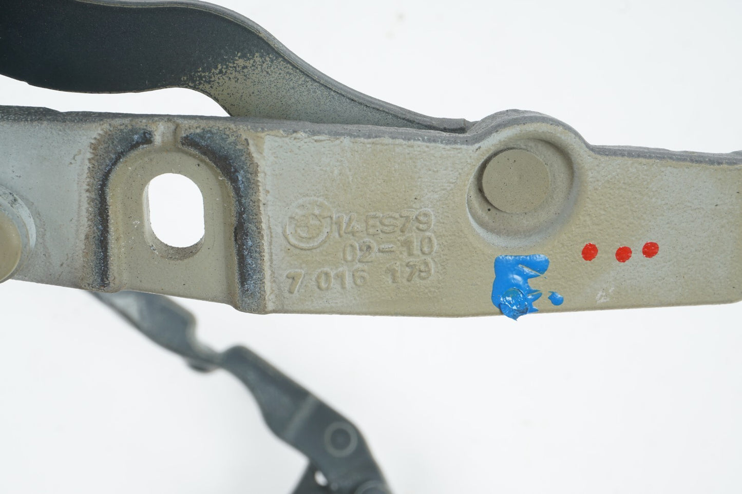 2003-2008 BMW Z4 E85 TRUNK LID HINGE LEFT & RIGHT OEM