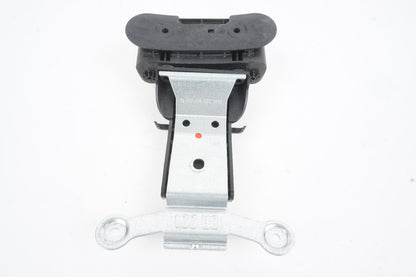 12 - 16 Mercedes S550 GL450 Front Right Left Headrest Head Rest Display Bracket