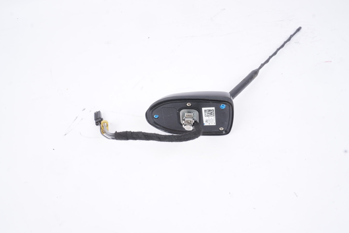 2016 - 2018 FORD FOCUS ROOF ANTENNA HM5T-19G461-BA OEM