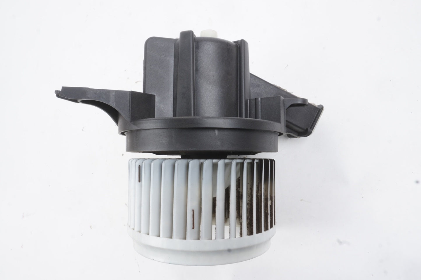 2015 - 2022 Jeep Renegade Heater AC Blower Motor Assembly OEM