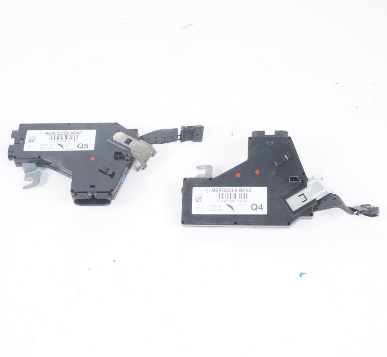 03-08 MERCEDES R230 SL-CLASS SET OF 2 LEFT & RIGHT ANTENNA AMPLIFIER AMP OEM