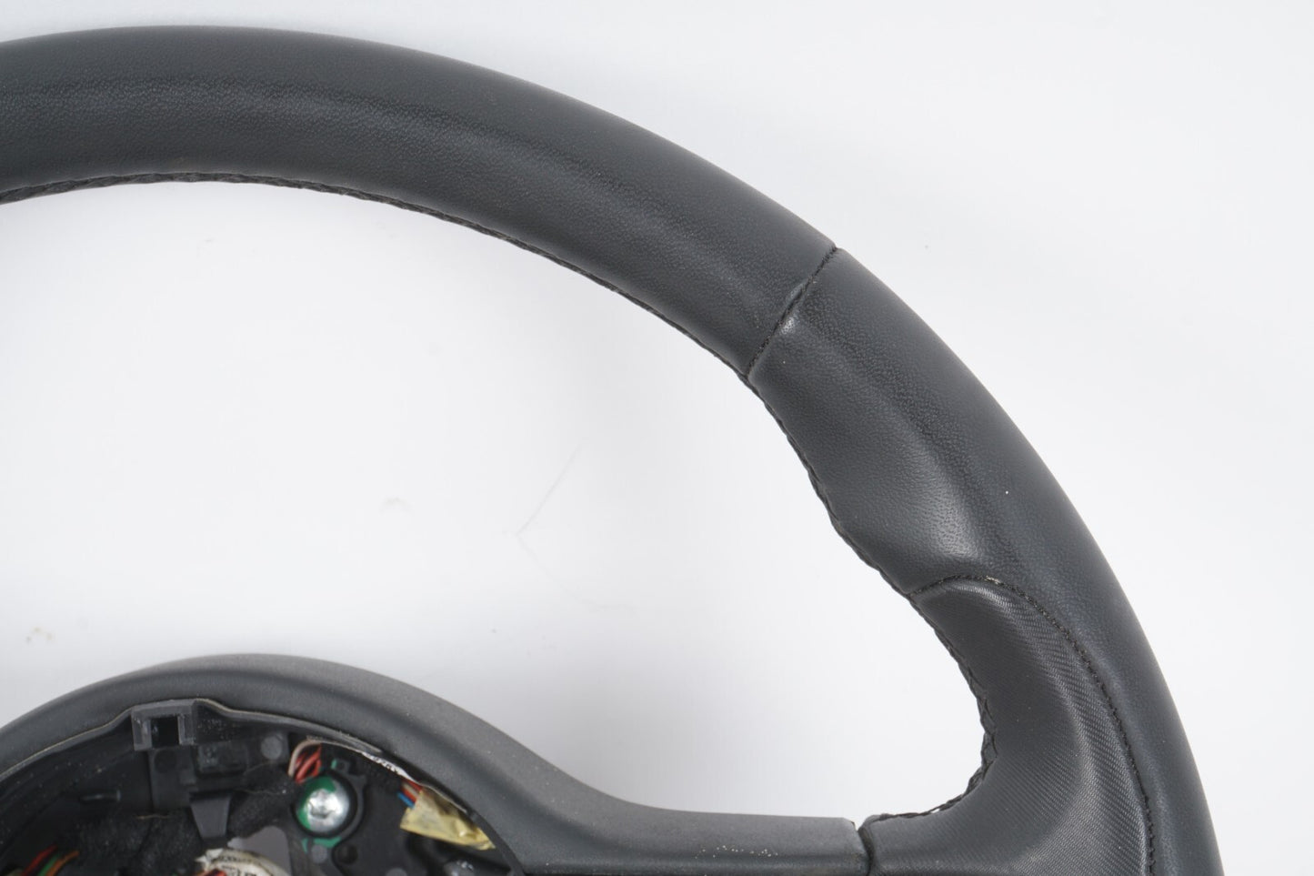17 - 19 Alfa Romeo Giulia STEERING WHEEL W/ CONTROLS OEM