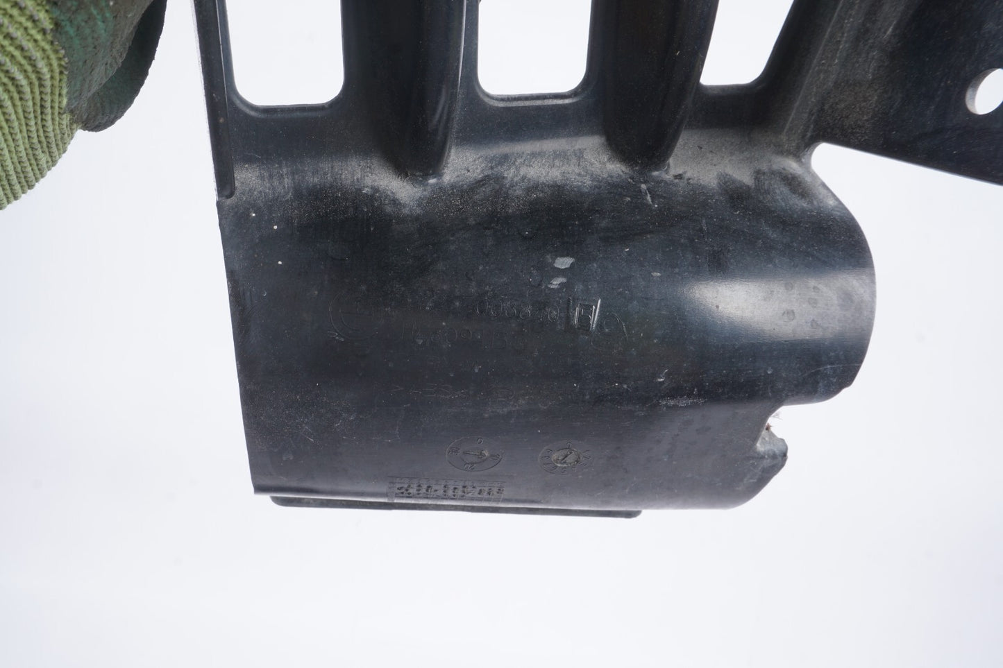 2006 - 2010  BMW 650i E64 Rear Bumper Mounting Bracket Set Of 2 OEM