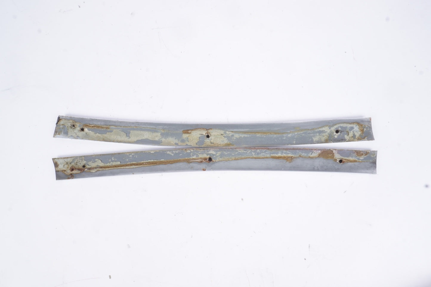 1965 TO 1973 MERCEDES  BENZ W108 W109 W111  MOLDINGS