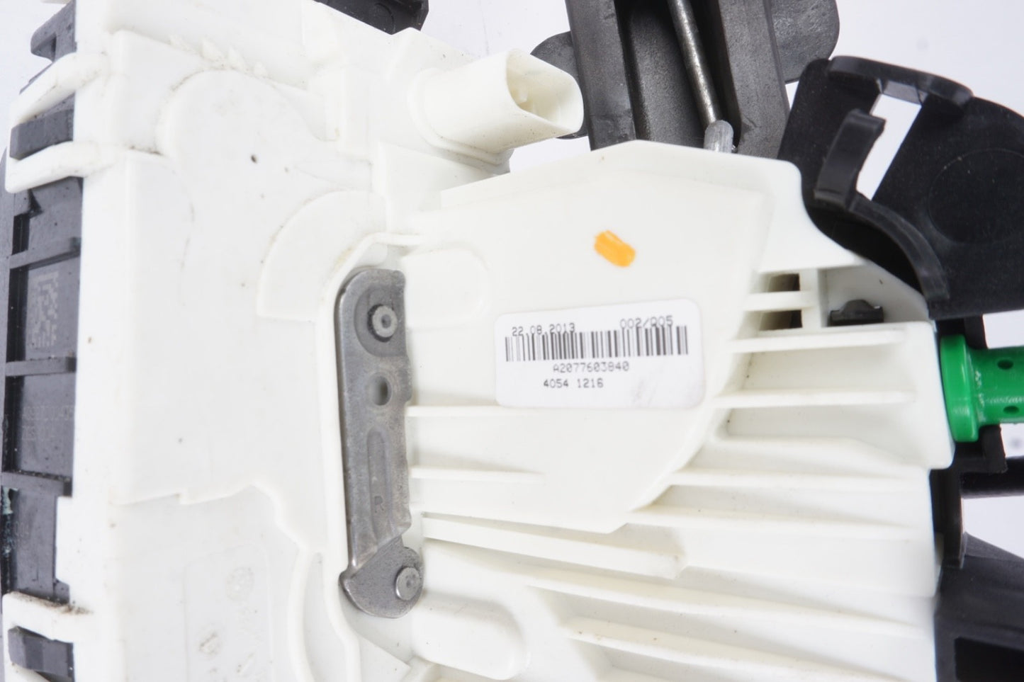 10-17 Mercedes W207 E350 E550 Front Right Passenger Door Lock Actuator OEM