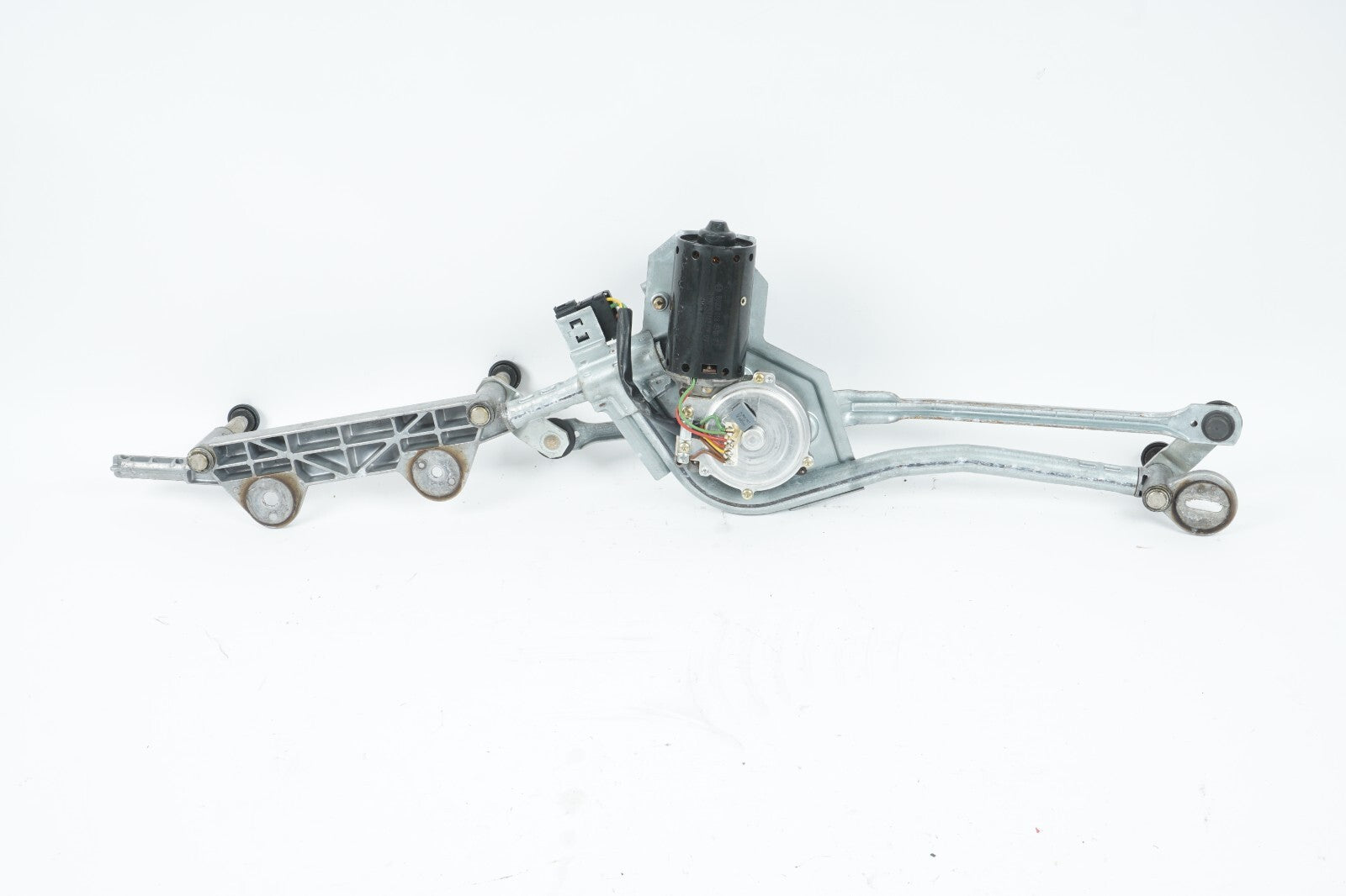 03 - 08 Mercedes R230 SL500 Windshield Wiper Motor & Linkage Transmission OEM