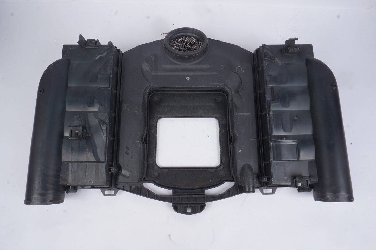 07-11 Mercedes W221 S550 CL550 5.5L Engine Cover Panel 2730900901  OEM