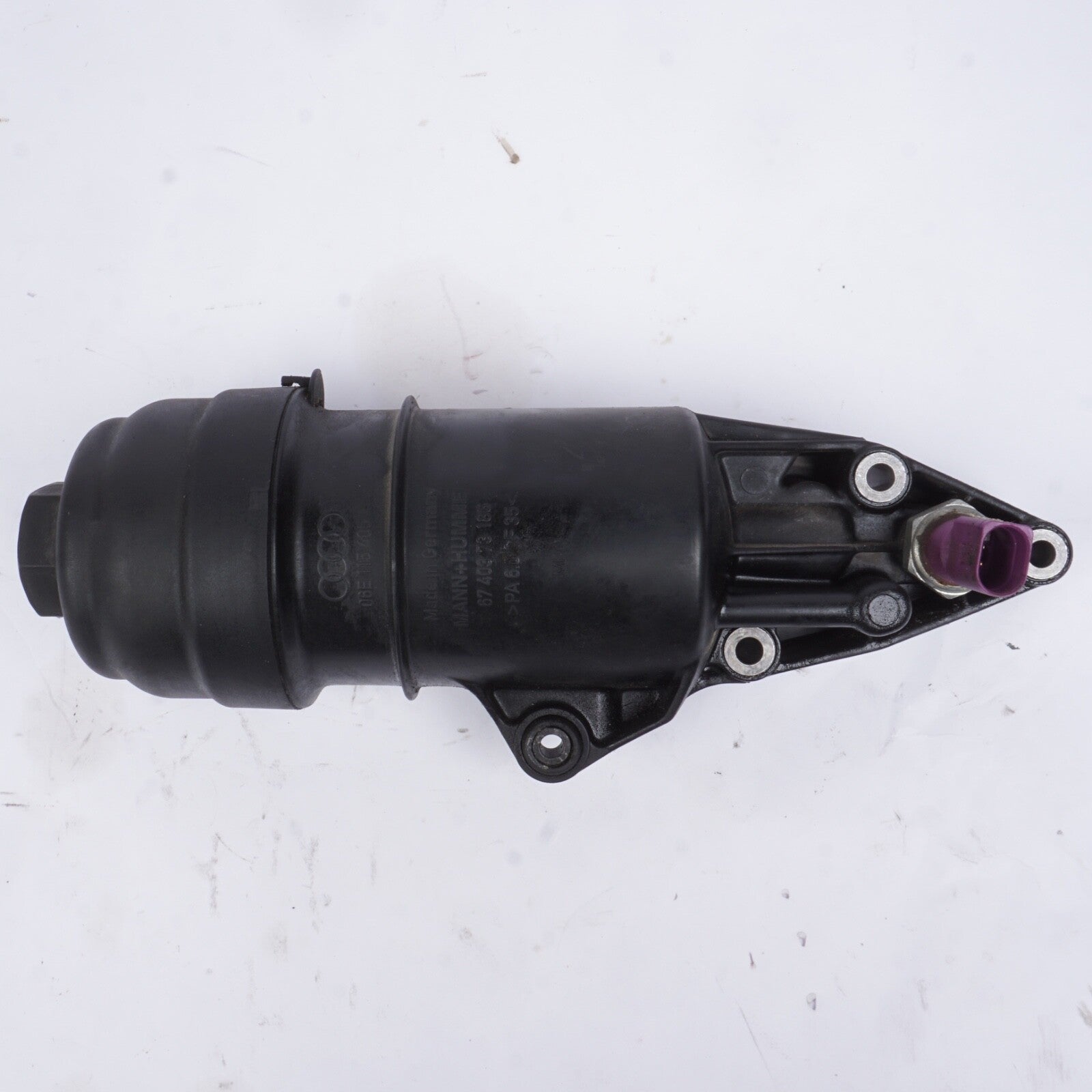 2010-2015 AUDI Q7 - Engine OIL Filter Housing / Adapter 06E115405C