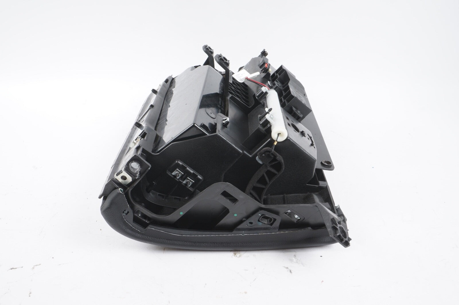 2014 - 2017 MASERATI GHIBLI GLOVE BOX STORAGE COMPARTMENT BLACK OEM