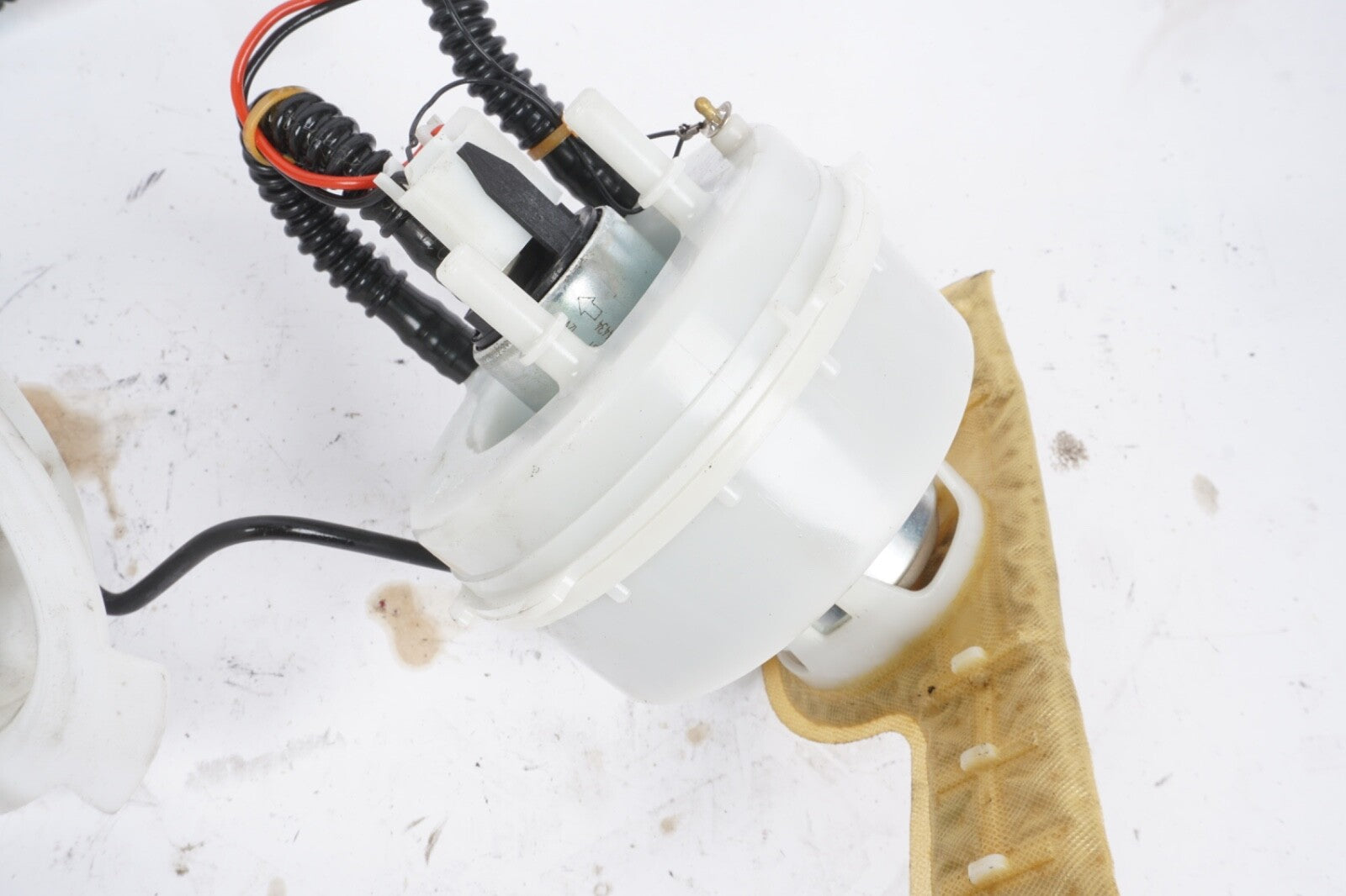 2010-2017 BMW 550I GT F07 GAS FUEL PUMP OEM