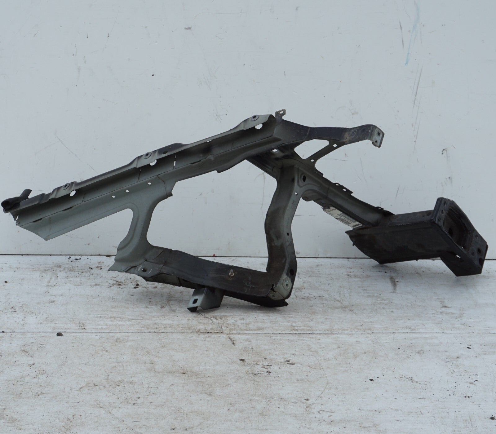 11-18 Porsche Cayenne 958 RIGHT PASENGE FRONT APRON FRAME RAIL BODY CLIP CUT OEM