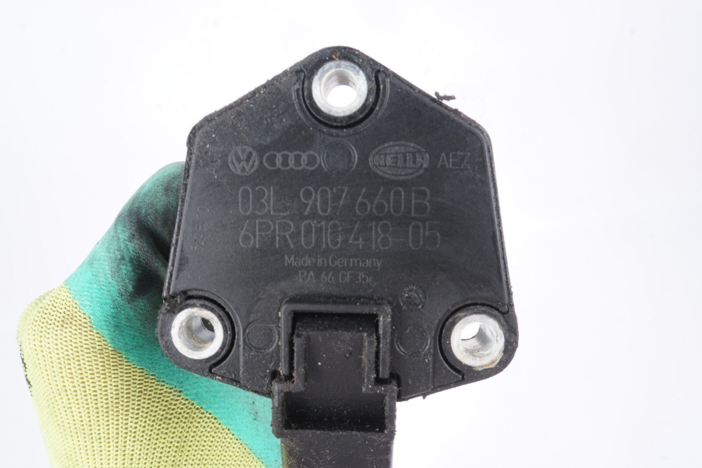 Audi A4 A5 A6 Q5 S4 S5 S6 VW Touareg Oil Level Sensor 03L907660B OEM