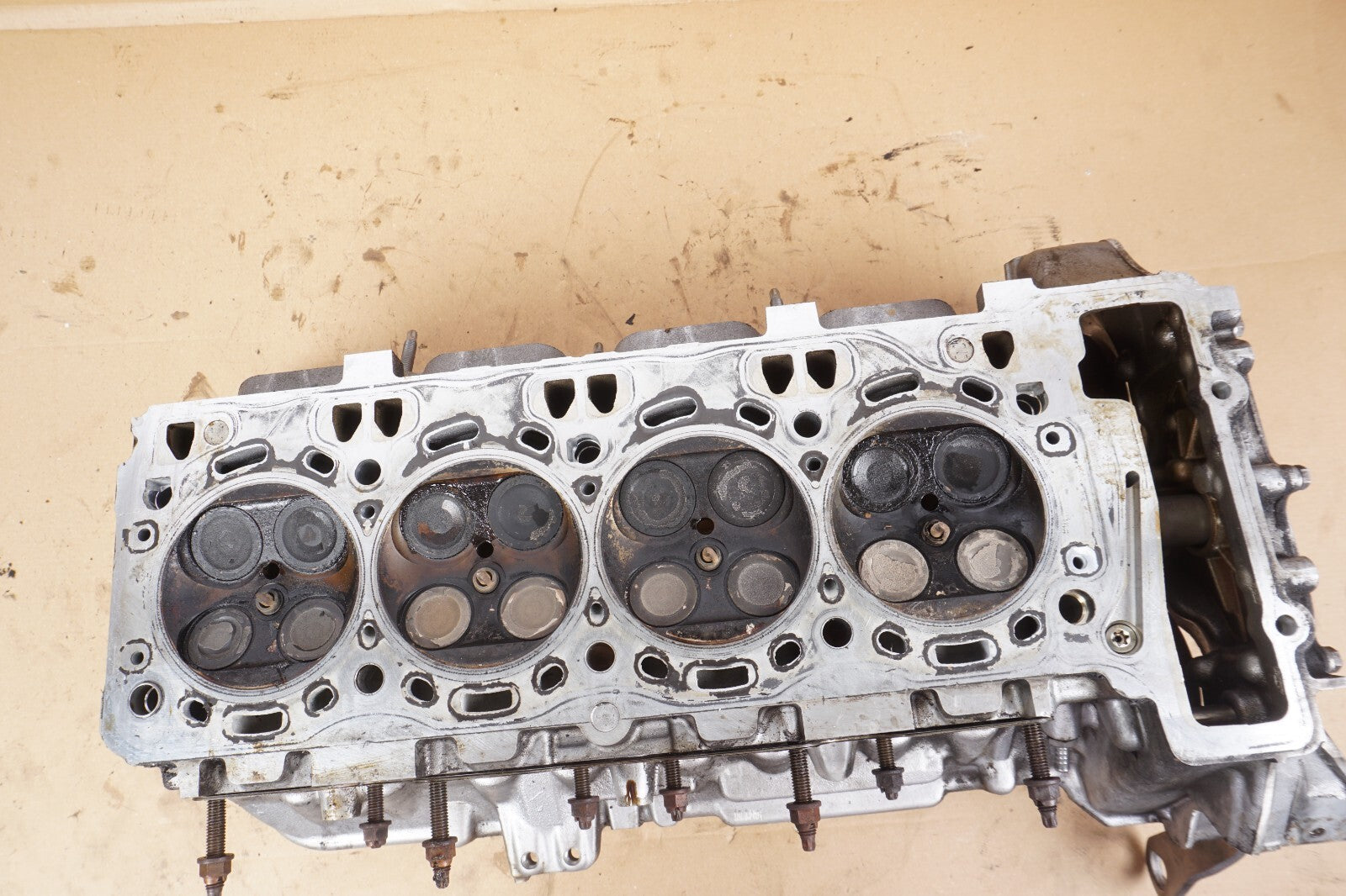2012 - 2016 BMW 650i 550i 750i 4.4l Engine Cylinder Head Right Passenger  OEM