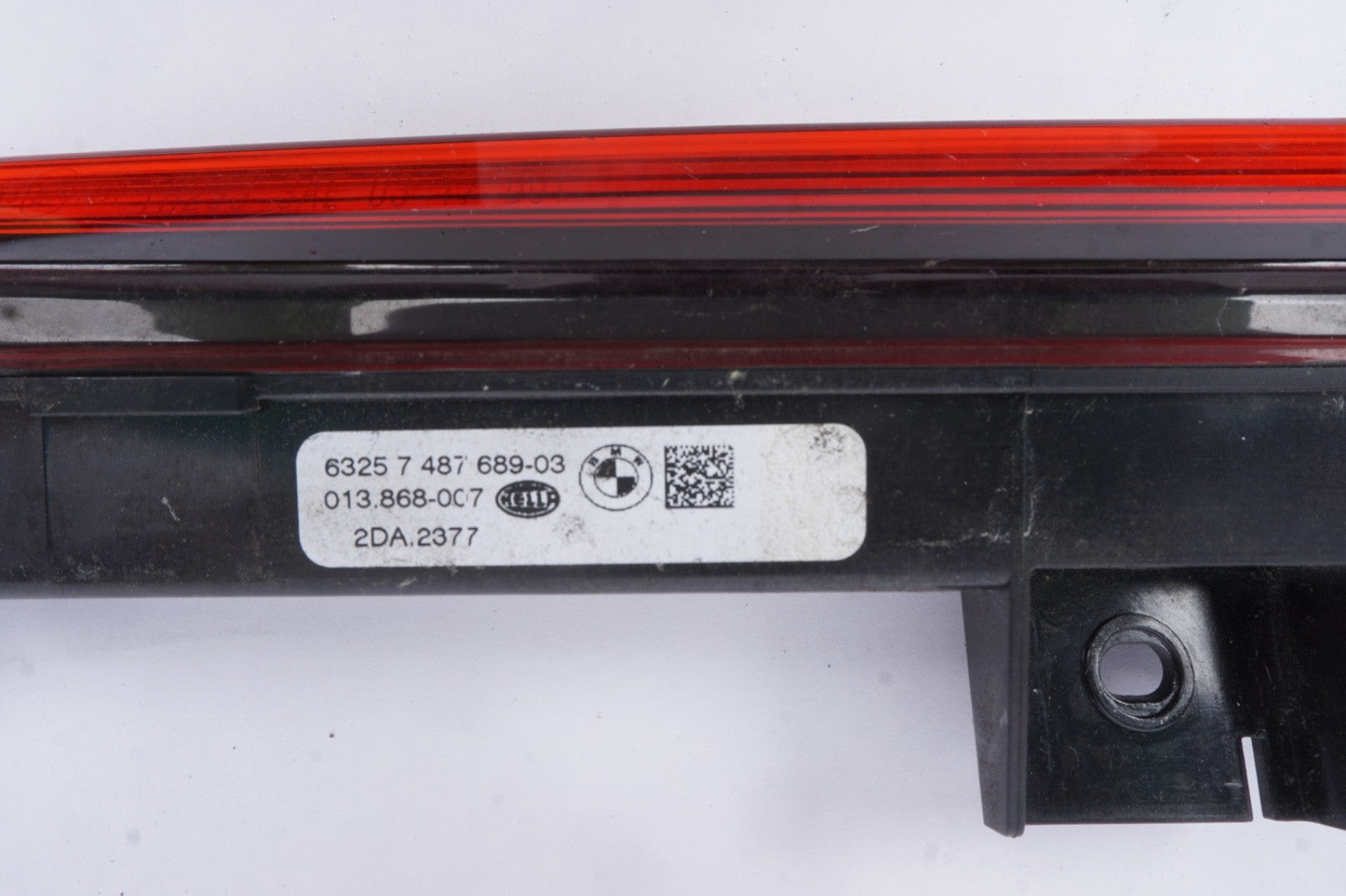 2018 - 2023 BMW X2 F39 3RD HIGH MOUNT BRAKE LIGHT STOP LAMP OEM 63257487689
