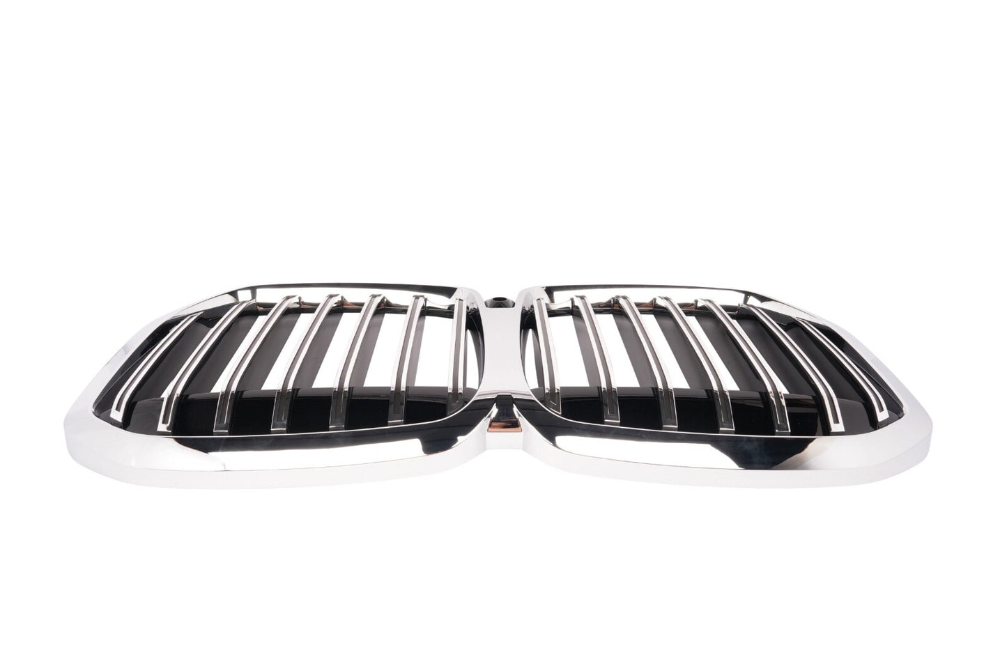 For 2024 BMW G07 X7 LCI Front Kidney Grille Chrome Line