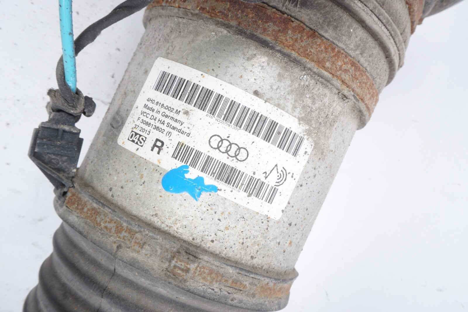 2011-2018 AUDI S8 D4 OEM RIGHT REAR SUSPENSION AIR SHOCK ABSORBER 4H0616002M