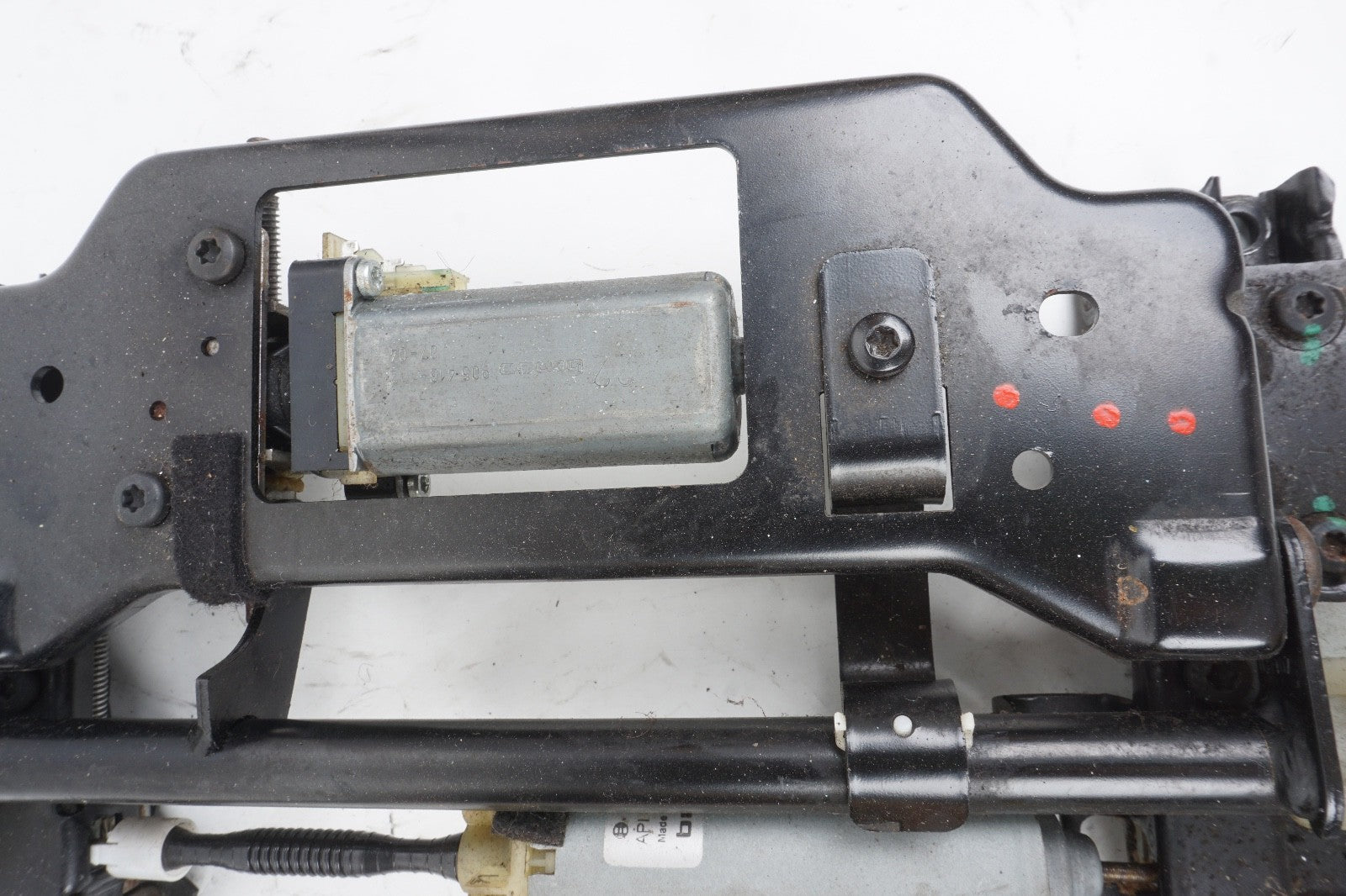 07-13 Mercedes W221 S550 S63 AMG Rear Left or Right Recline Seat Track Frame OEM