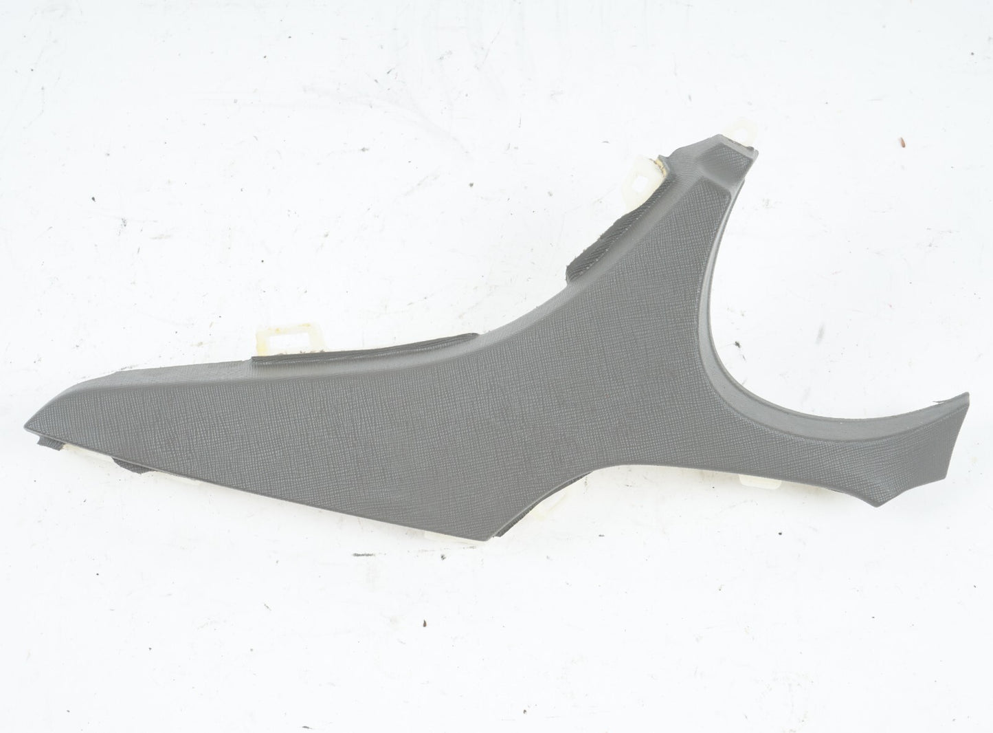 2013-2018 HYUNDAI SANTA FE DASHBOARD CENTER LEFT BEZEL TRIM COVER PANEL OEM