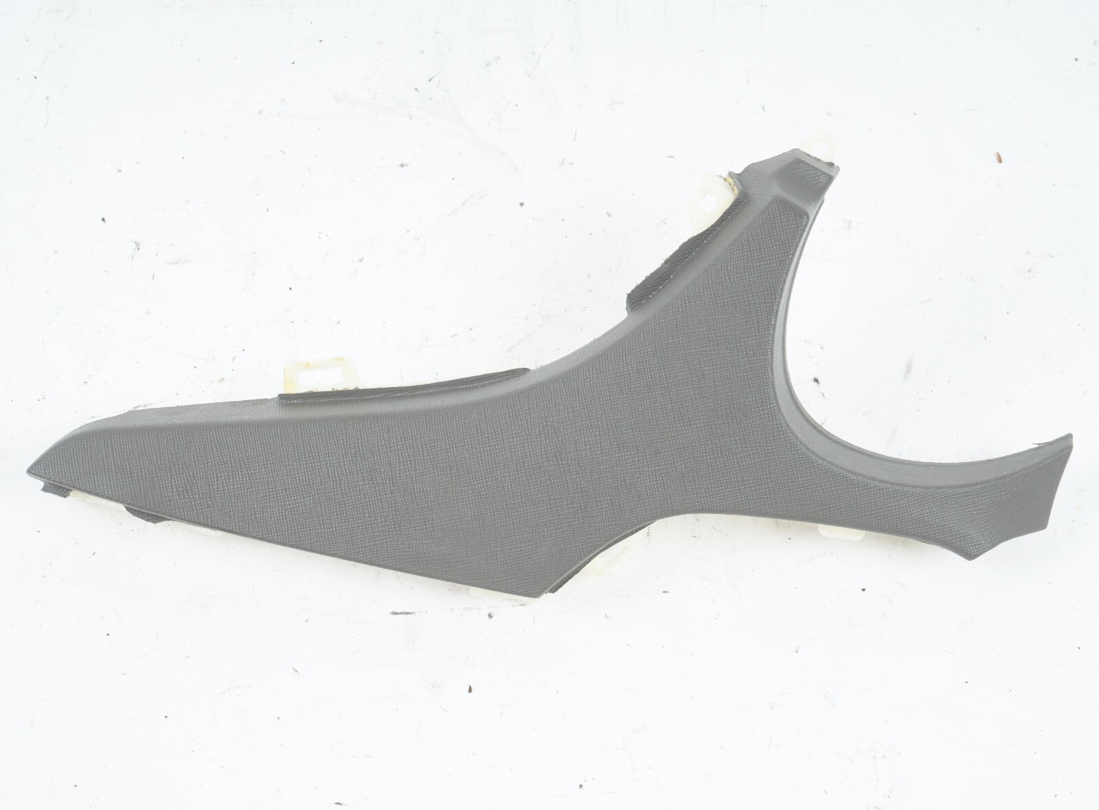2013-2018 HYUNDAI SANTA FE DASHBOARD CENTER LEFT BEZEL TRIM COVER PANEL OEM