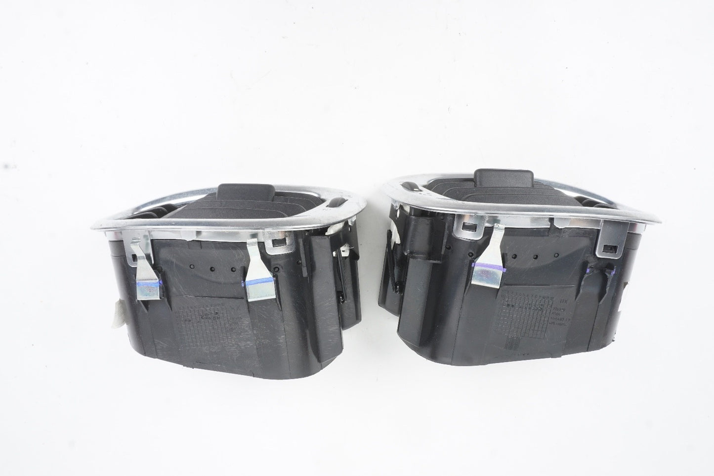 2014 - 2017 FIAT 500L DASH CENTER RIGHT AIR VENT LEFT RIGHT PAIR