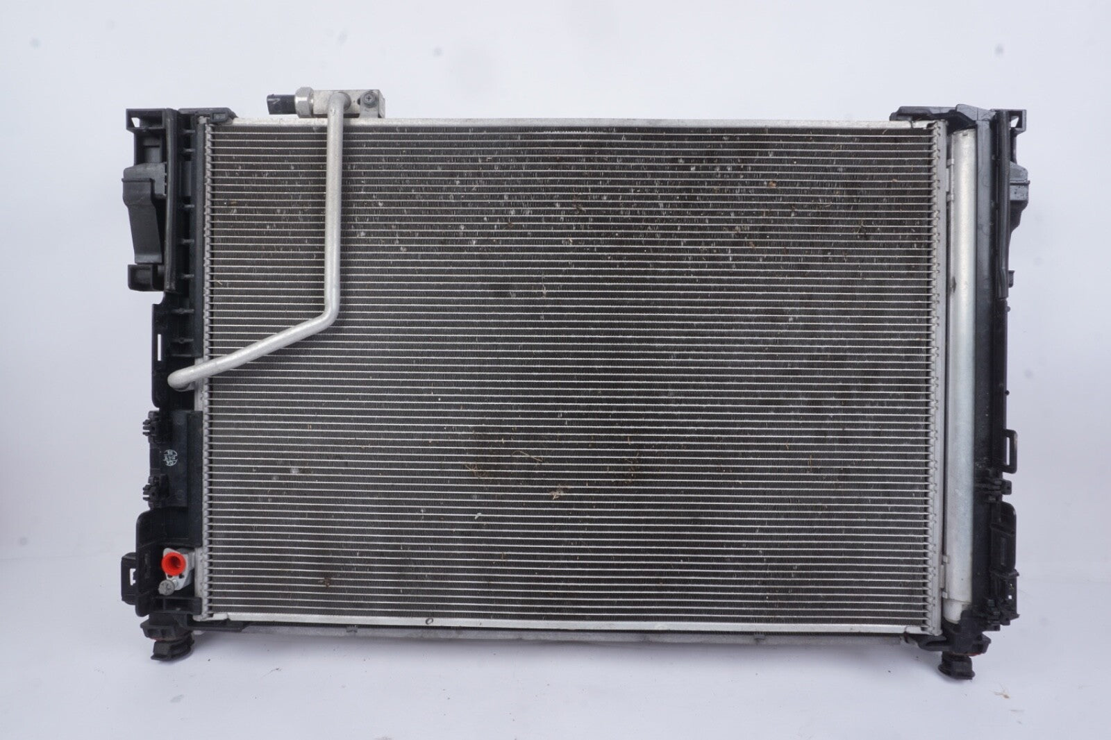 11 - 13 Mercedes W207 E550 E400 Engine Water Cooling A/C Condenser Radiator OEM