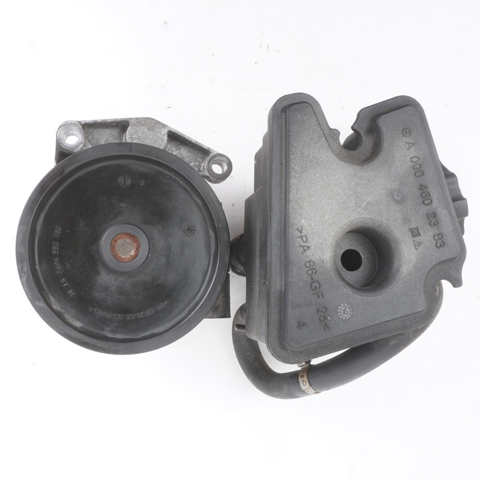 08-11 Mercedes W204 C300 Power Steering Pump Reservoir Assembly  OEM