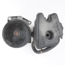 08-11 Mercedes W204 C300 Power Steering Pump Reservoir Assembly  OEM