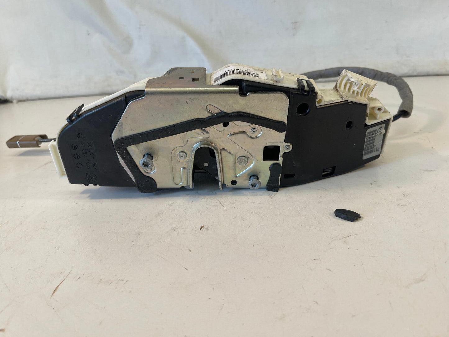 2007 -2013 MERCEDES S550 FRONT RIGHT PASSENGER SIDE DOOR LOCK LATCH ACTUATOR OEM