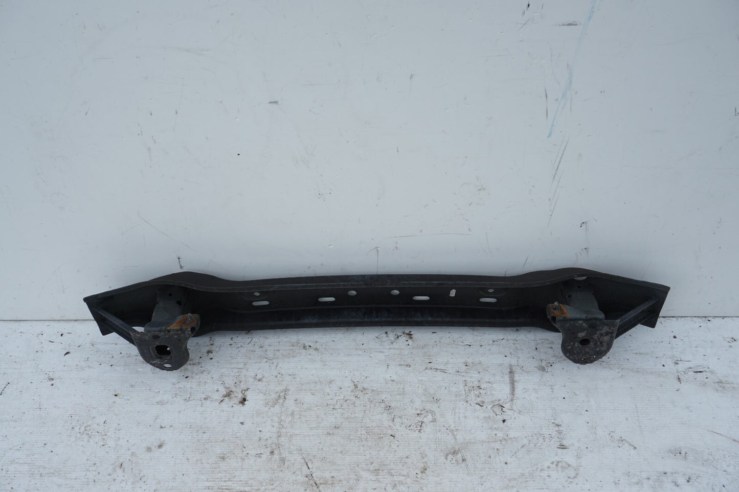 2012 - 2018 BMW 650i 640i Rear Bumper Reinforcement Rebar Impact Bar 7223159 OEM