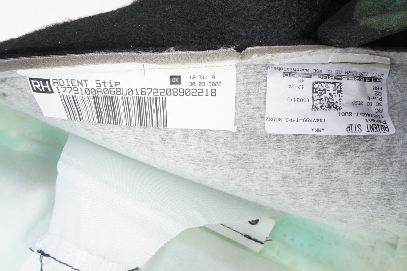 2022 - 2025 MERCEDES EQB350 X243 FRONT RIGHT PASSENGER SIDE SEAT UPPER CUSHION