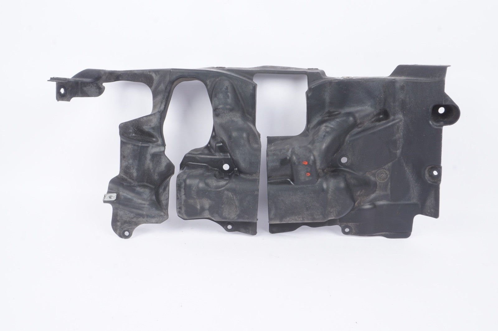2012 - 2018 BMW 640i 650I - Right Steering RACK / GEAR Cover 7185170