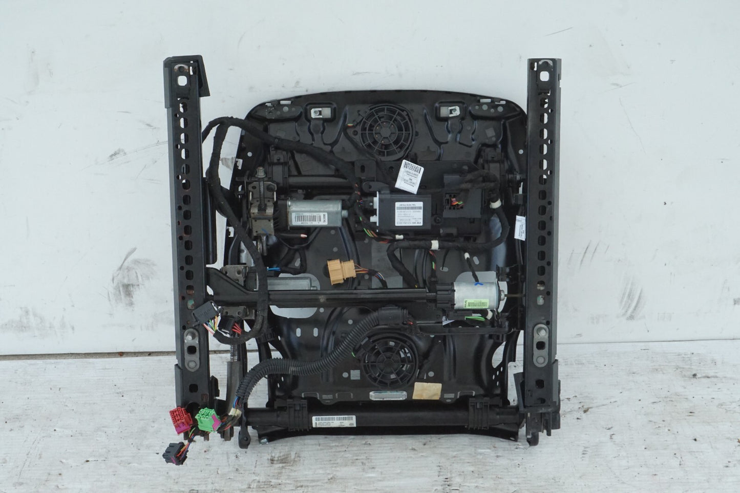 2012 - 2017 AUDI A7 FRONT RIGHT PASSENGER SEAT TRACK RAIL FRAME OEM