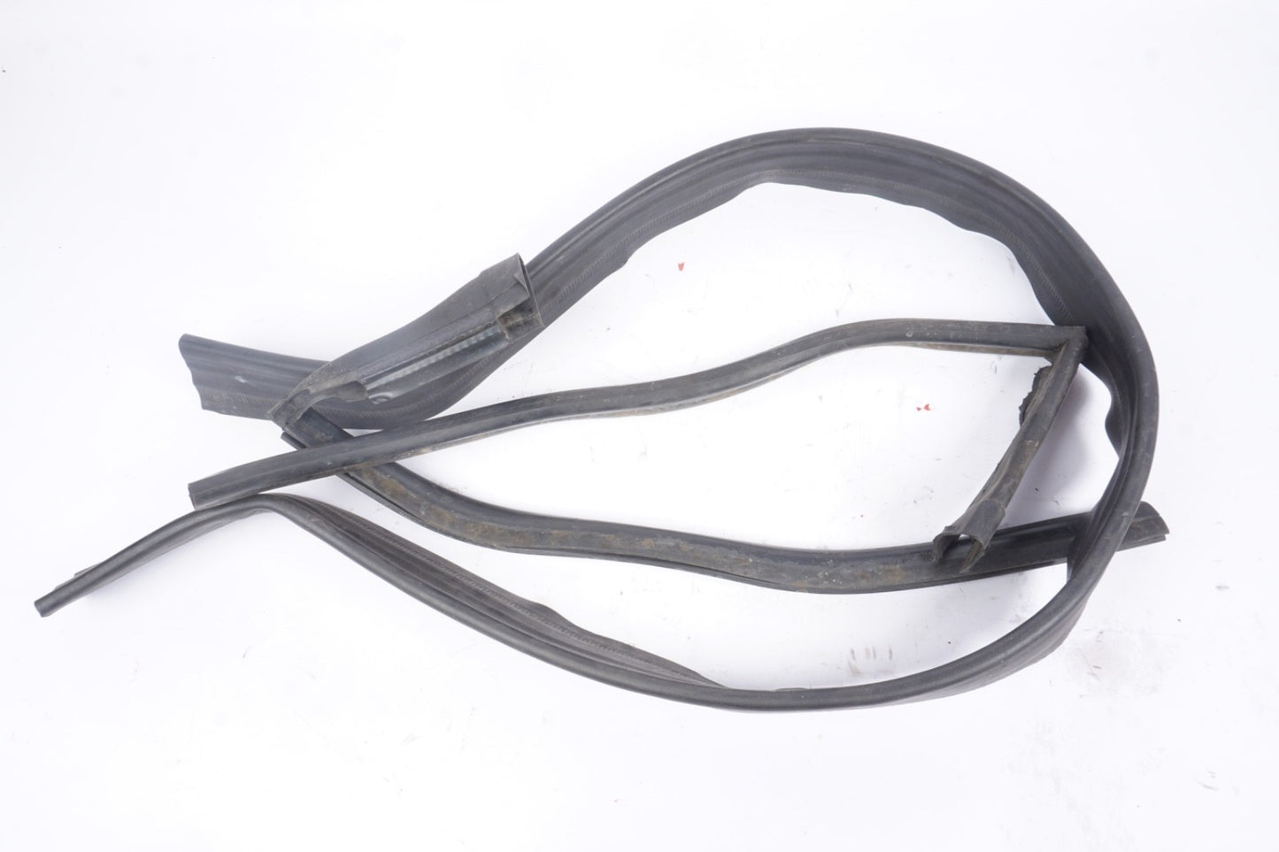 2010 - 2016 Mercedes Benz E Class W212 Engine Compartment Rubber Seal Set Oem
