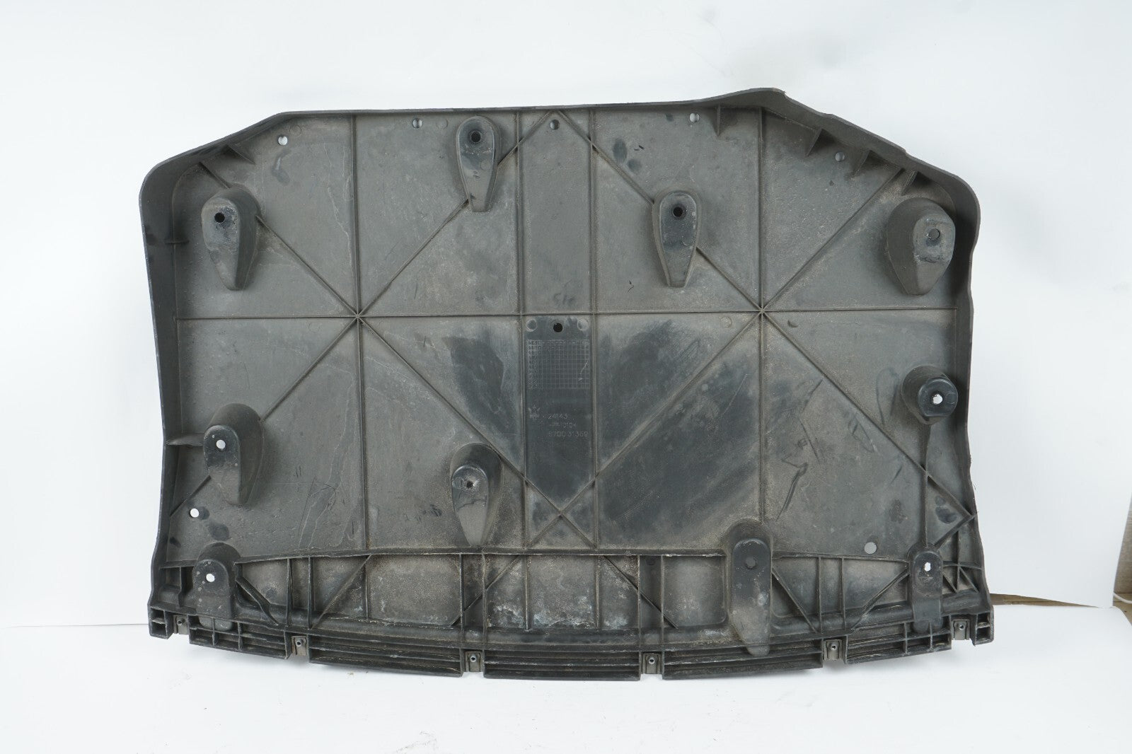 2014 - 2017 MASERATI QUATTROPORTE REAR SHIELD PLATE GUARD 670031359 OEM 51K
