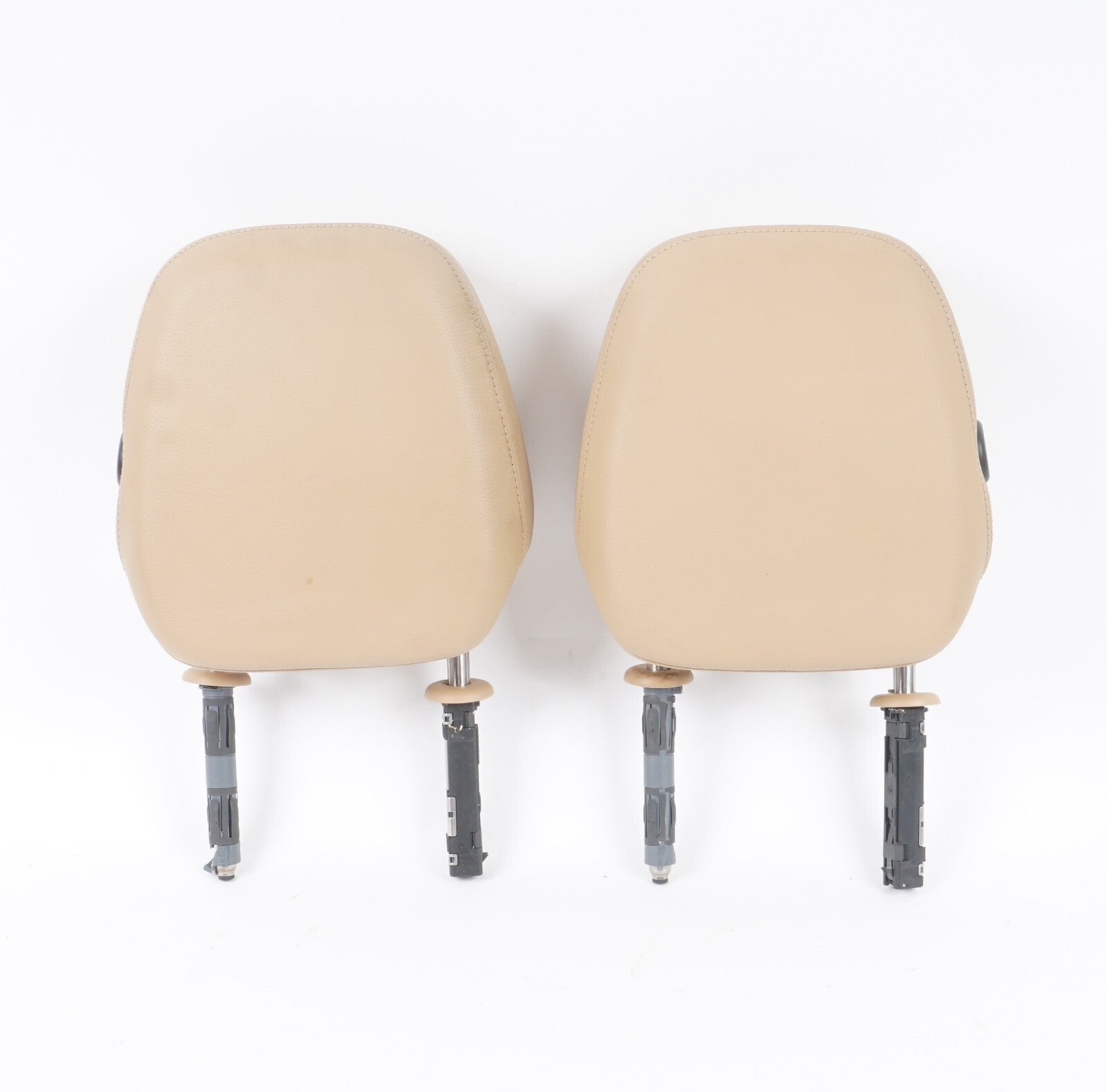 2011-2018 PORSCHE CAYENNE FRONT SEAT HEADREST LEFT & RIGHT OEM