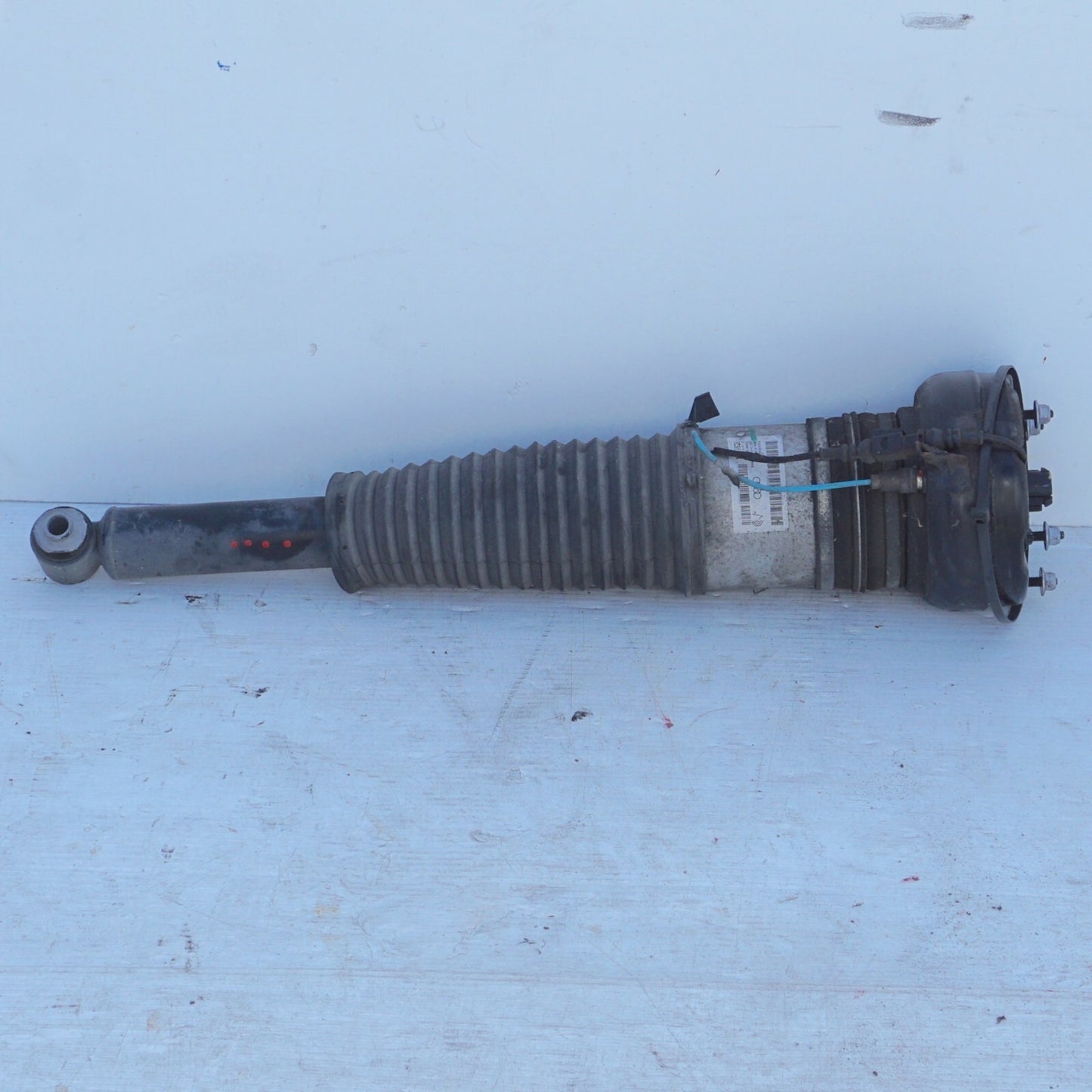 12-17 AUDI A8L A8 3.0L REAR RIGHT PASSENGER SIDE AIR SHOCK STRUT 4H0616002M OEM