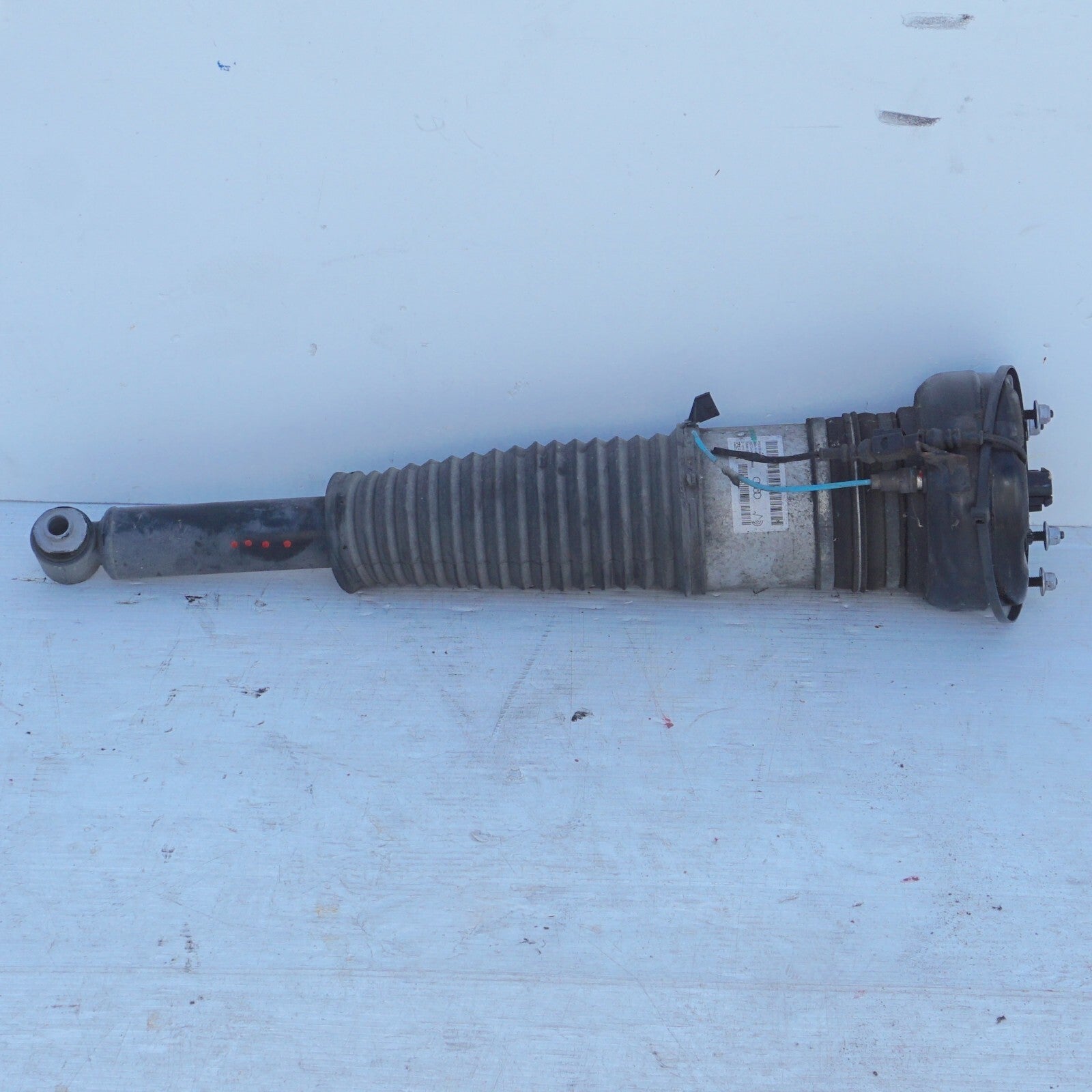 12-17 AUDI A8L A8 3.0L REAR RIGHT PASSENGER SIDE AIR SHOCK STRUT 4H0616002M OEM