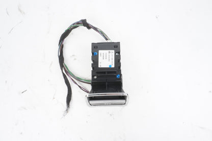 07-14 Mercedes W221 S550 CL550 Electronic Parking Button Switch 2215401445 OEM