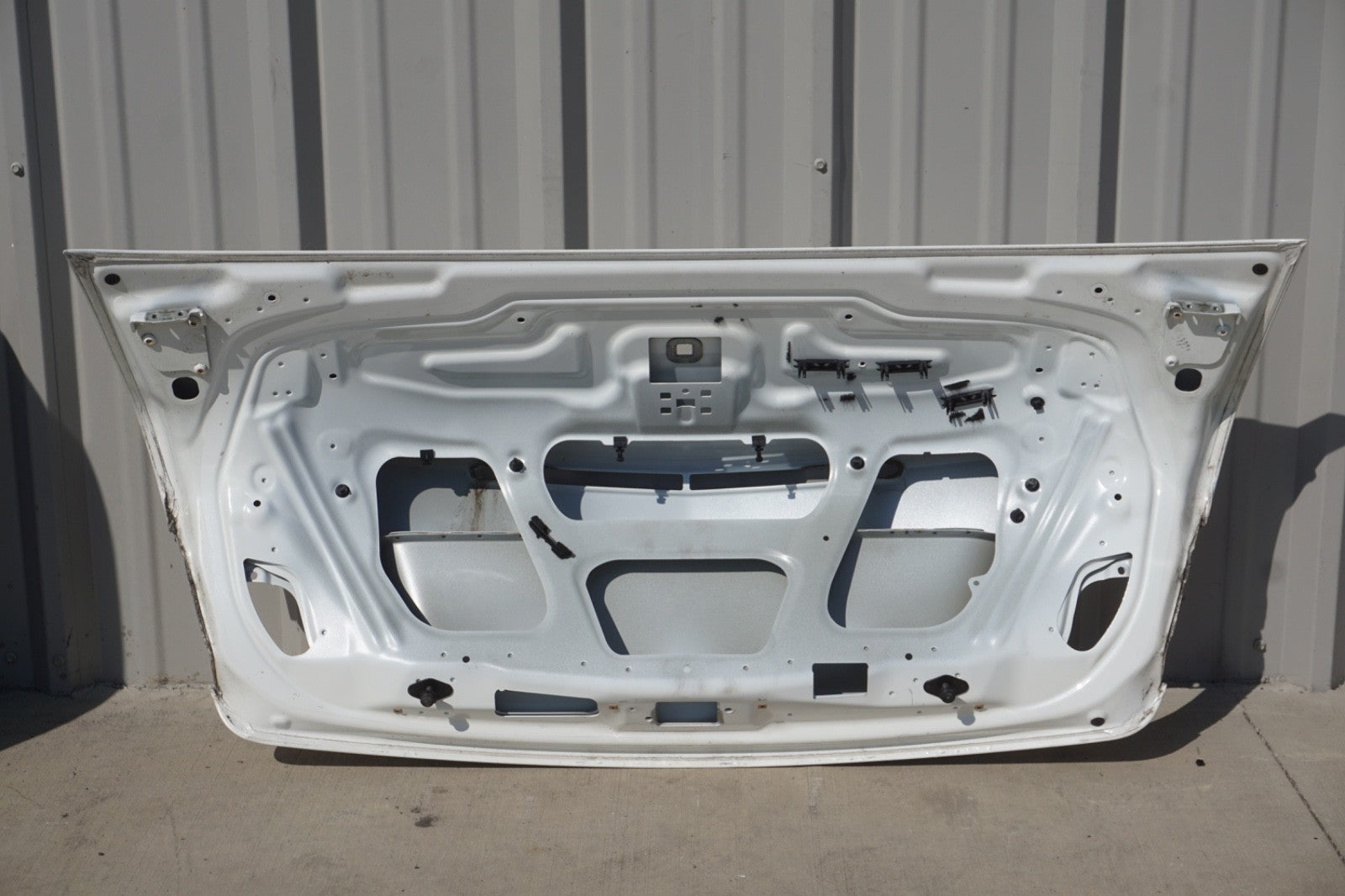 2011 - 2017 Mercedes W207 E550 E400 E350 Convertible Trunk Lid Panel OEM