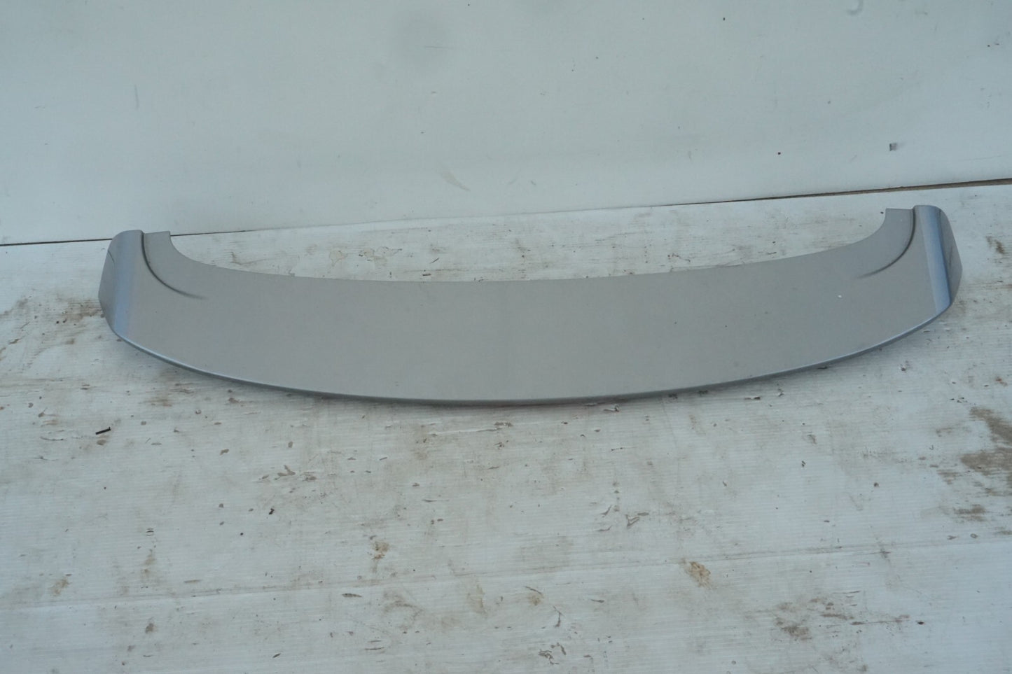 2013-2018 HYUNDAI SANTA FE REAR SPOILER WING 87210-B8000  OEM