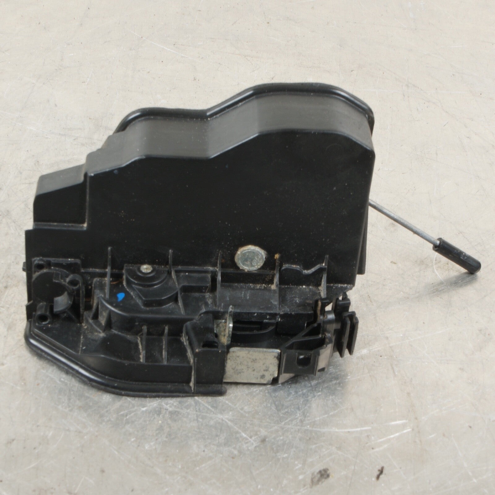2007-2008 BMW 328XI - Front Right DOOR Latch / LOCK Actuator 7202146