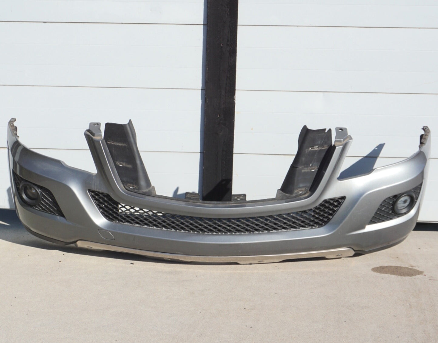2009 2010 2011 Mercedes W164 ML350 ML450 Base Front Bumper Cover Assembly OEM
