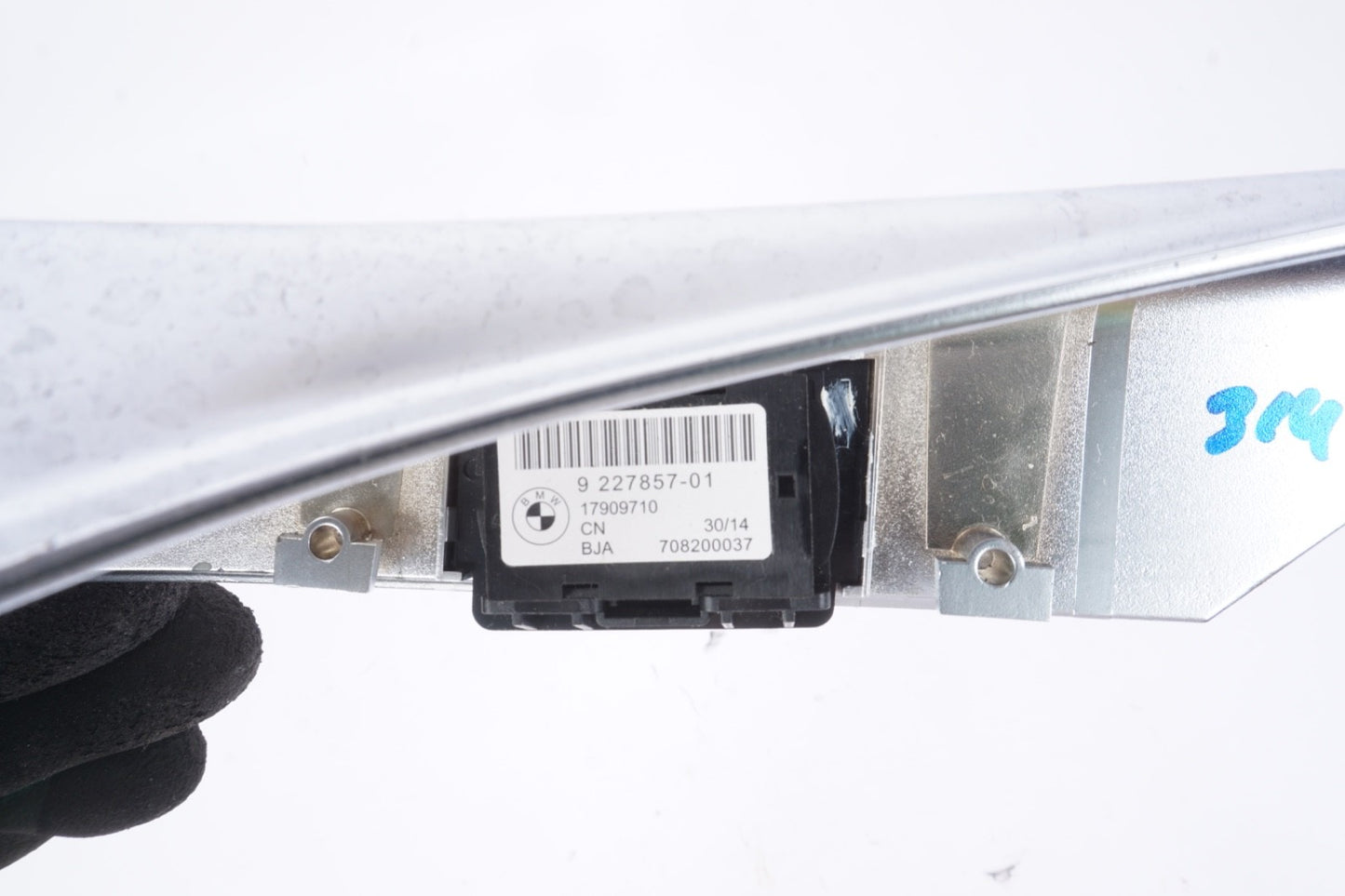 12-18 BMW 650i 640i F13 FRONT LEFT SIDE SEAT BEZEL COVER TRIM & HEAT SWITCH OEM